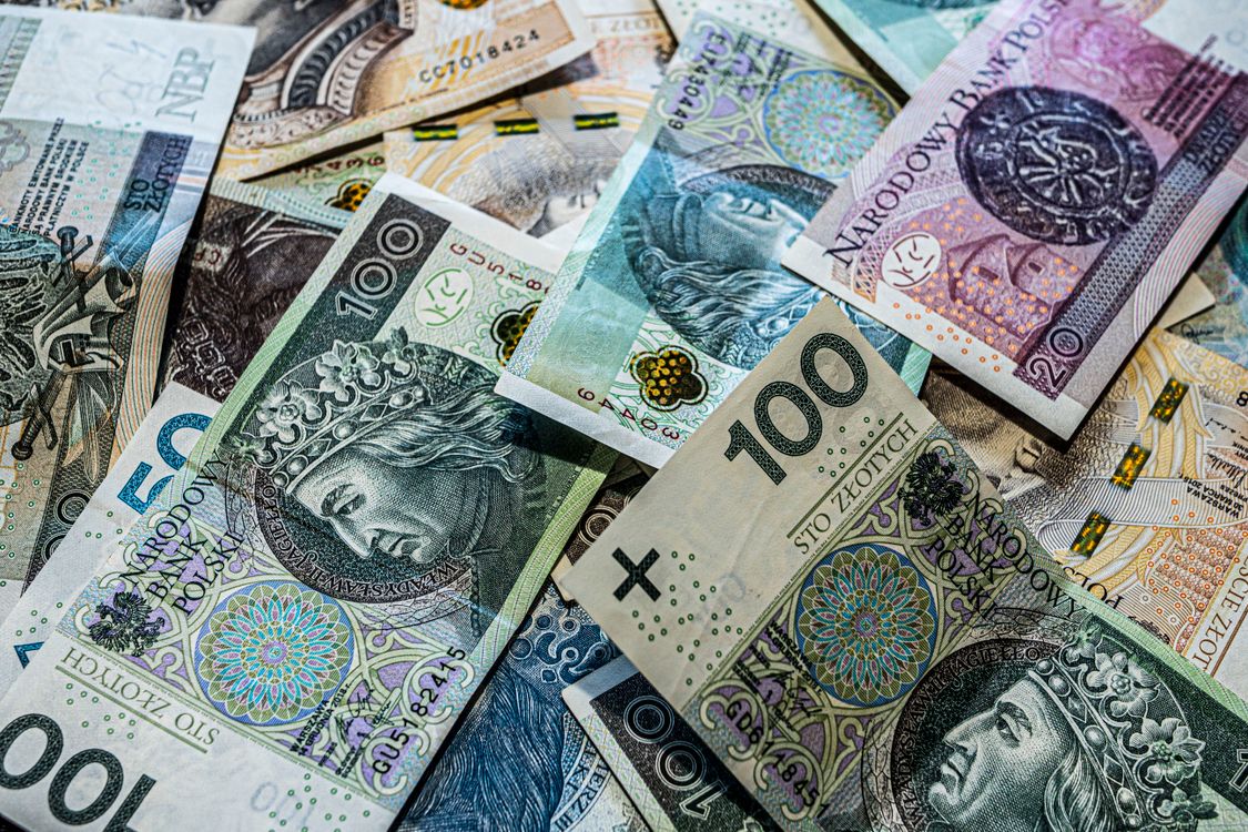 Minimalne wynagrodzenie 2027 — kwoty, netto i skutki dla pracodawcy